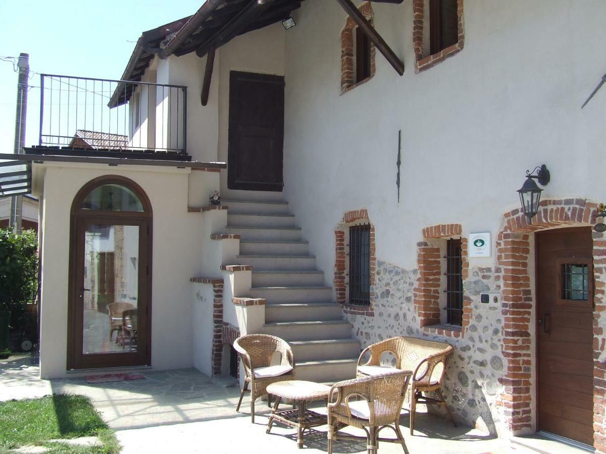 La Meridiana, Monolocale In Cascina Ristrutturata Boves Buitenkant foto